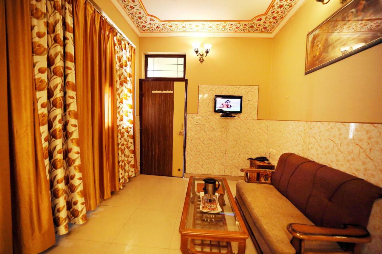 Hotel Golden Heritage Jaipur Exterior photo